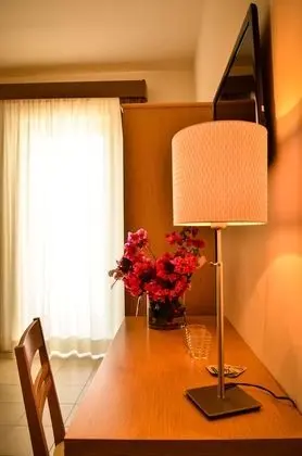 Deluxe Tek Büyük Yataklı Oda, Balkon, Deniz Manzaralı