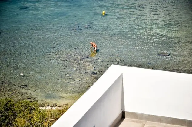 Deluxe Tek Büyük Yataklı Oda, Balkon, Deniz Manzaralı