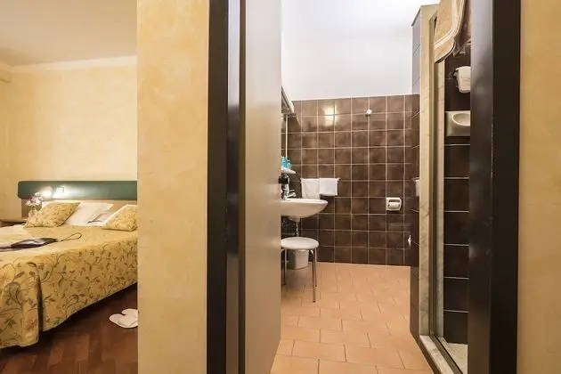 Superior Tek Büyük veya İki Ayrı Yataklı Oda, Bahçe Manzaralı