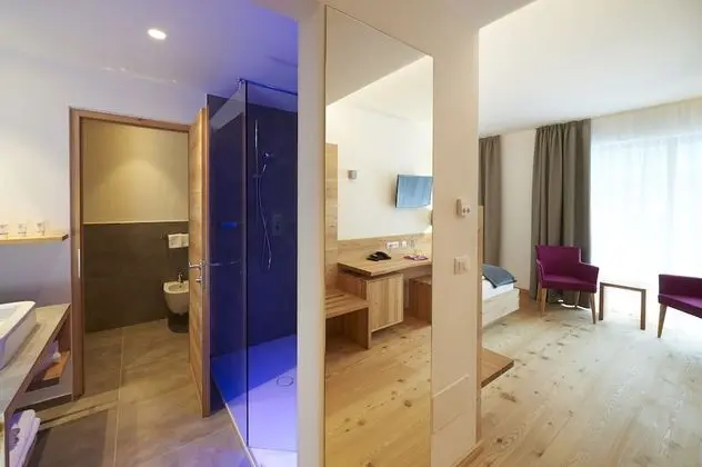 Tek Büyük Yataklı Oda, Balkon