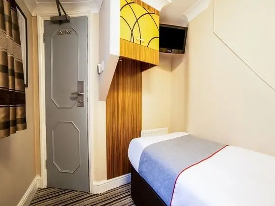 Standard Tek Kişilik Oda