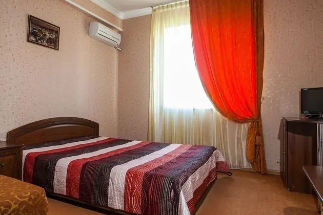 Tek Büyük veya İki Ayrı Yataklı Oda