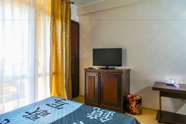 Tek Büyük Yataklı Oda, Balkon