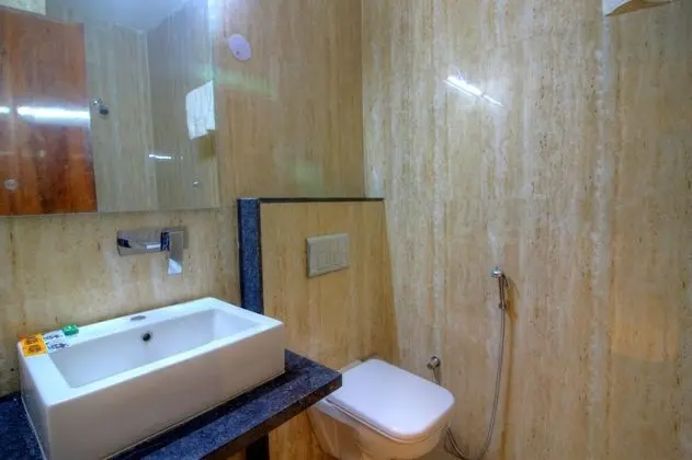 Deluxe Oda, Sigara İçilmez