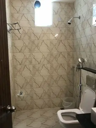 Deluxe Oda, Sigara İçilmez