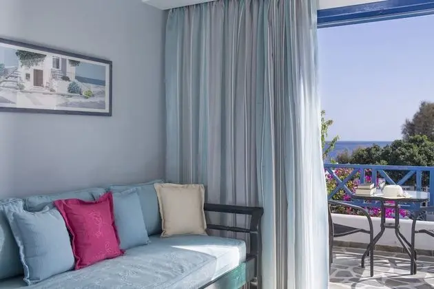 FAMILY ROOM MAISONETTE OR APARTMENT (5PAX)