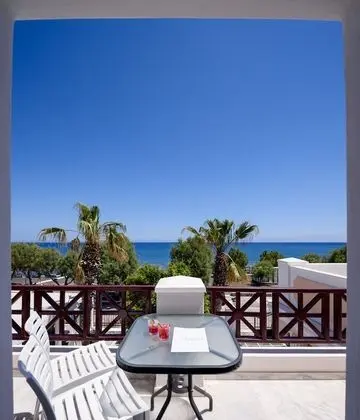 Superior Üç Kişilik Oda