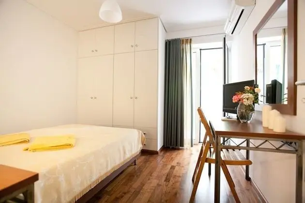 Deluxe Tek Büyük Yataklı Oda, 2 Yatak Odası, Bahçe Manzaralı