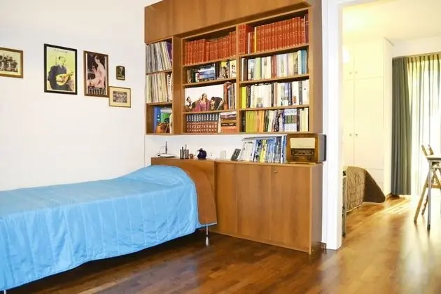 Deluxe Tek Büyük Yataklı Oda, 2 Yatak Odası, Bahçe Manzaralı