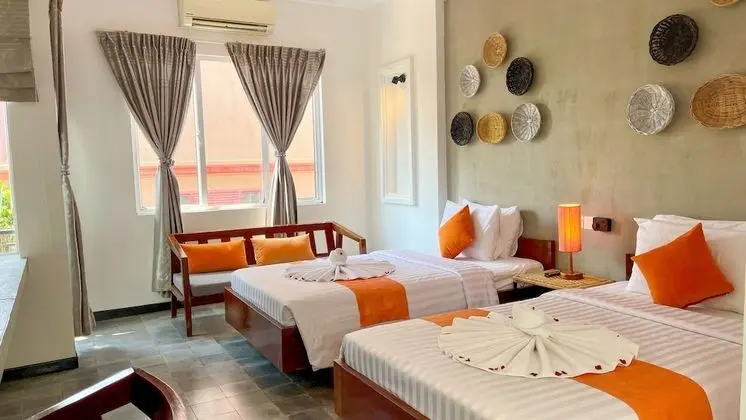 Premier Oda, Balkon, Havuz Manzaralı
