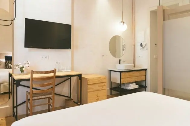 Classic Tek Büyük Yataklı Oda (Habitación Doble Clásica Exterior)