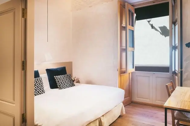 Classic Tek Büyük Yataklı Oda (Habitación Doble Clásica Exterior)
