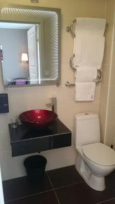 Standard Tek Büyük veya İki Ayrı Yataklı Oda, Balkon