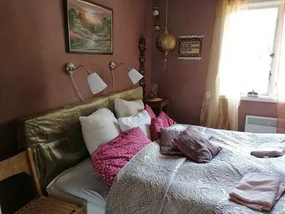 Basic Tek Büyük Yataklı Oda, Ortak Banyo