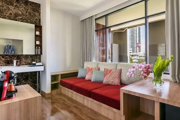 VELA Suite Room