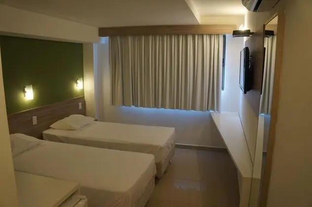 Üçlü Economy