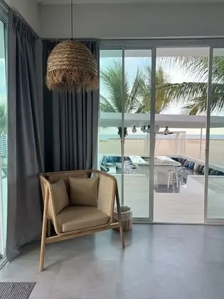 Luxury 6-Bedroom Beach Front Villa