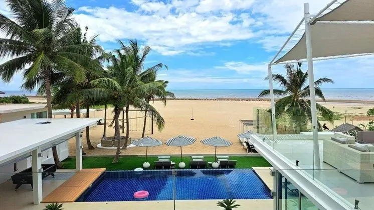 Luxury 7-Bedroom Beachfront Villa