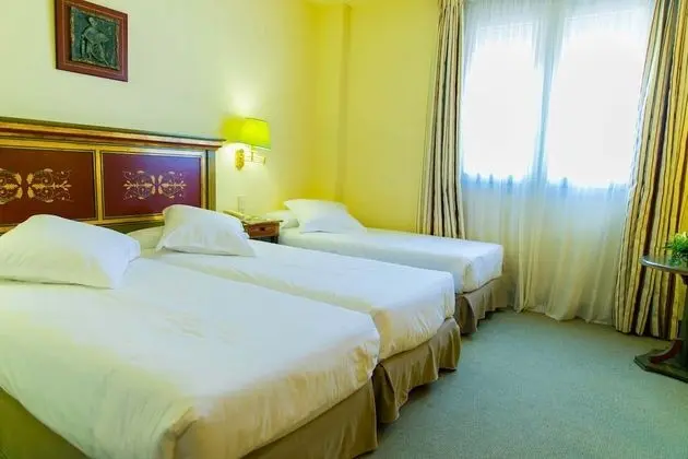 Üç Kişilik Oda (2 Adults + 1 Child)