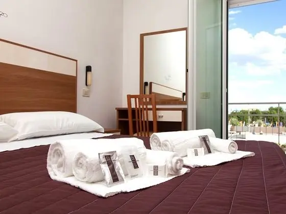 Tek Kişilik Oda, Deniz Manzaralı