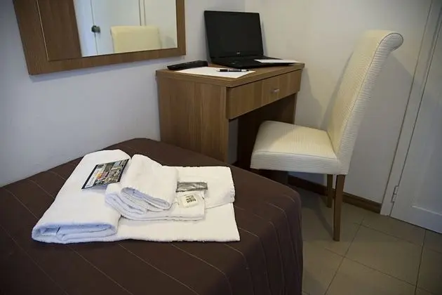 Tek Kişilik Oda, Deniz Manzaralı