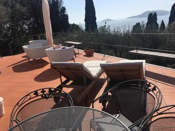 Luxury Tek Büyük Yataklı Oda, 1 Yatak Odası, Teras, Deniz Manzaralı