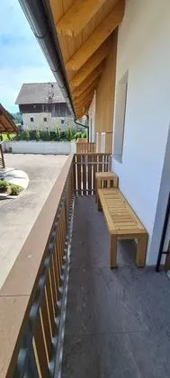 City Tek Büyük Yataklı Oda