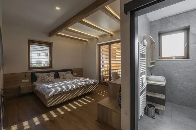 Comfort Tek Büyük Yataklı Oda, 1 En Büyük (King) Boy Yatak, Banyolu/Duşlu, Zemin Kat