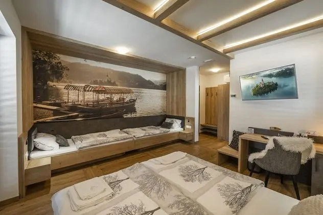 Family Dört Kişilik Oda