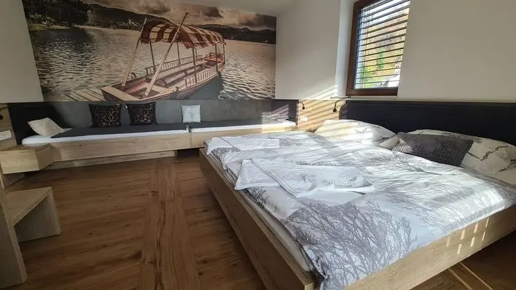 Family Dört Kişilik Oda