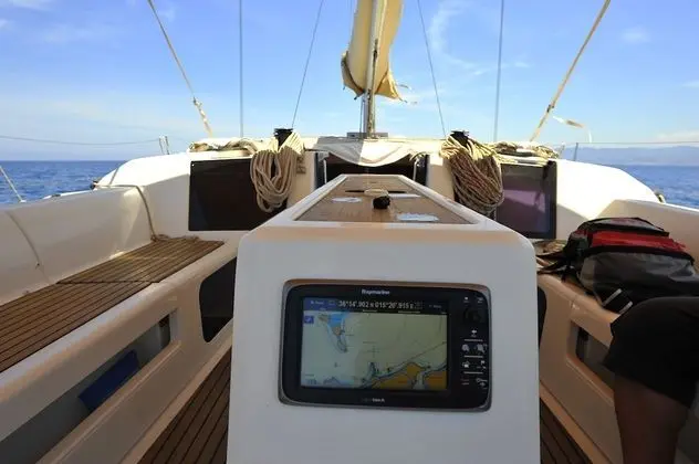 Barca 2 cabine, 1 bagno