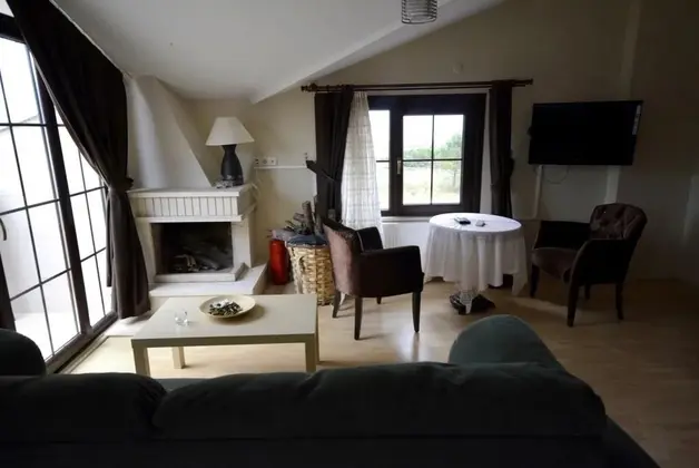 Sömineli Suite Oda