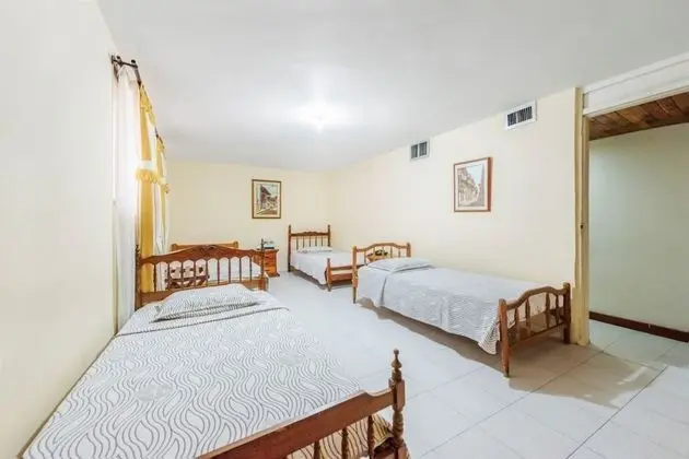 SUPERIOR QUINTUPLE ROOM