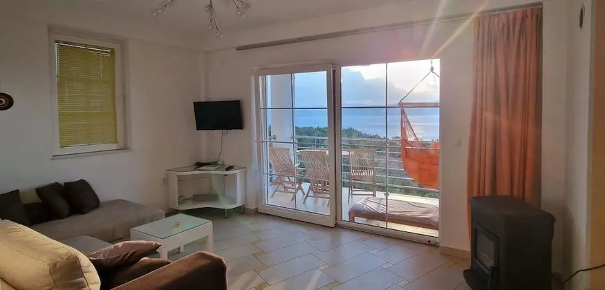 Panoramic Apart Daire, 2 Yatak Odası, Göl Manzaralı