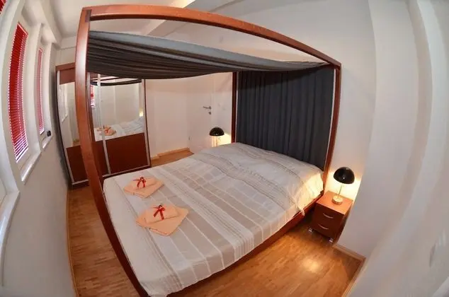 Panoramic Apart Daire, 2 Yatak Odası, Göl Manzaralı