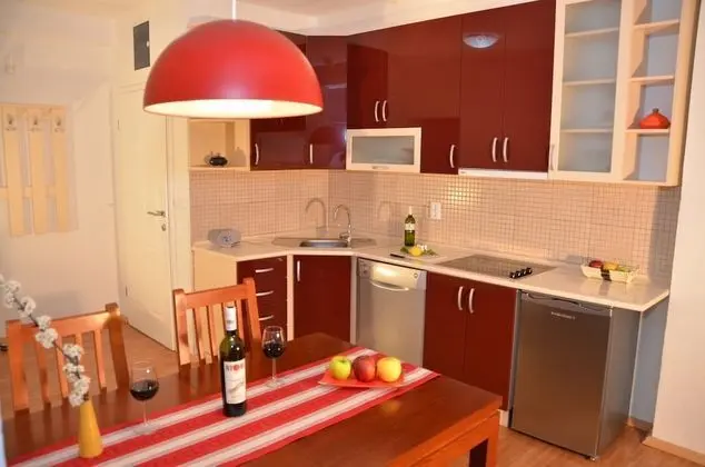 Panoramic Apart Daire, 2 Yatak Odası, Göl Manzaralı