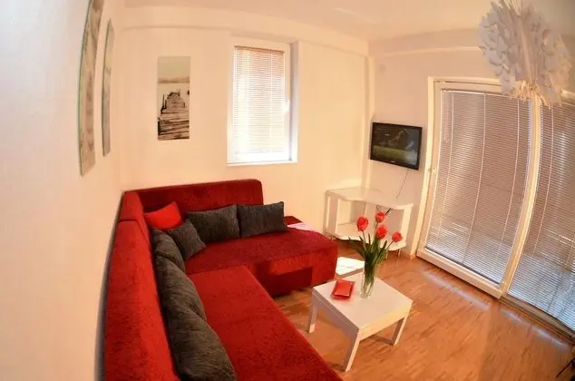 Panoramic Apart Daire, 2 Yatak Odası, Göl Manzaralı