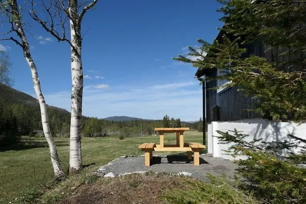 4. Snekkerbod, 2 beds, Mountain View, Shared Bathroom