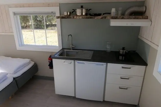 4. Snekkerbod, 2 beds, Mountain View, Shared Bathroom