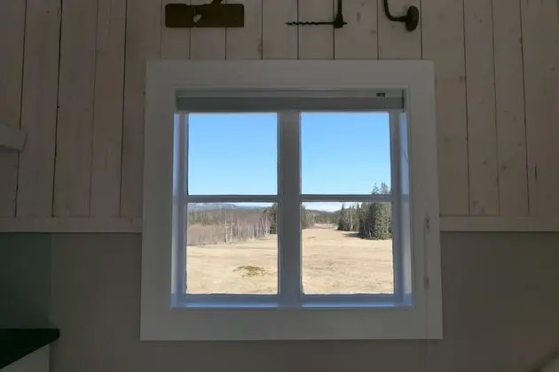 4. Snekkerbod, 2 beds, Mountain View, Shared Bathroom