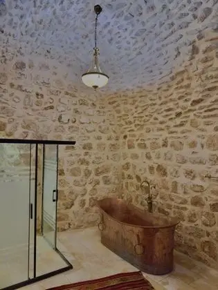 https://images.odamax.com/img/1920x1080/odamax/image/upload/Vezir_Kona_Mardin_202609021750503_WhatsApp_Image_2026_09_02_at_17_26_10_1_.jpeg