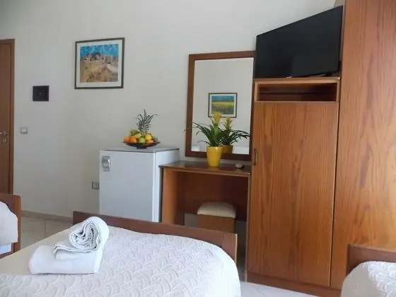 Standard Üç Kişilik Oda