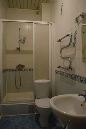 Economy Tek Kişilik Oda, Ortak Banyo