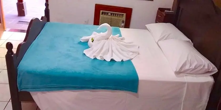 Basic Üç Kişilik Oda, 5 Yatak Odası