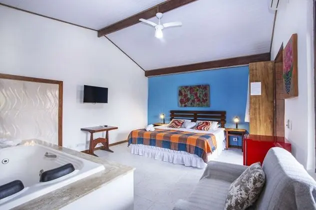 Quarto Master Luxo com Hidromassagem