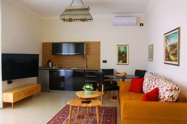 Honeymoon Süit, 1 Yatak Odası, Teras, Havuz Manzaralı