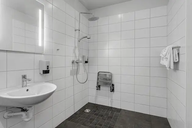 Economy Double Room with Free Spa, Gym and Parking