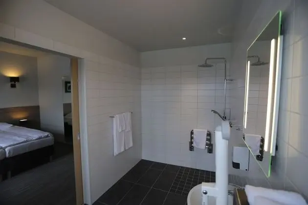 Standard Double or Twin Room with Free Spa, Gym and Parking