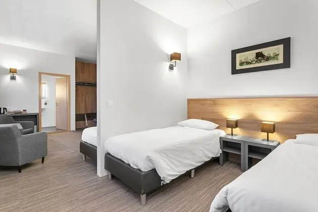 Triple Room with Free Spa, Gym and Parking