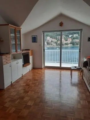 Apart Daire (Velo -  10 m from sea - A1 Marija(4+2)